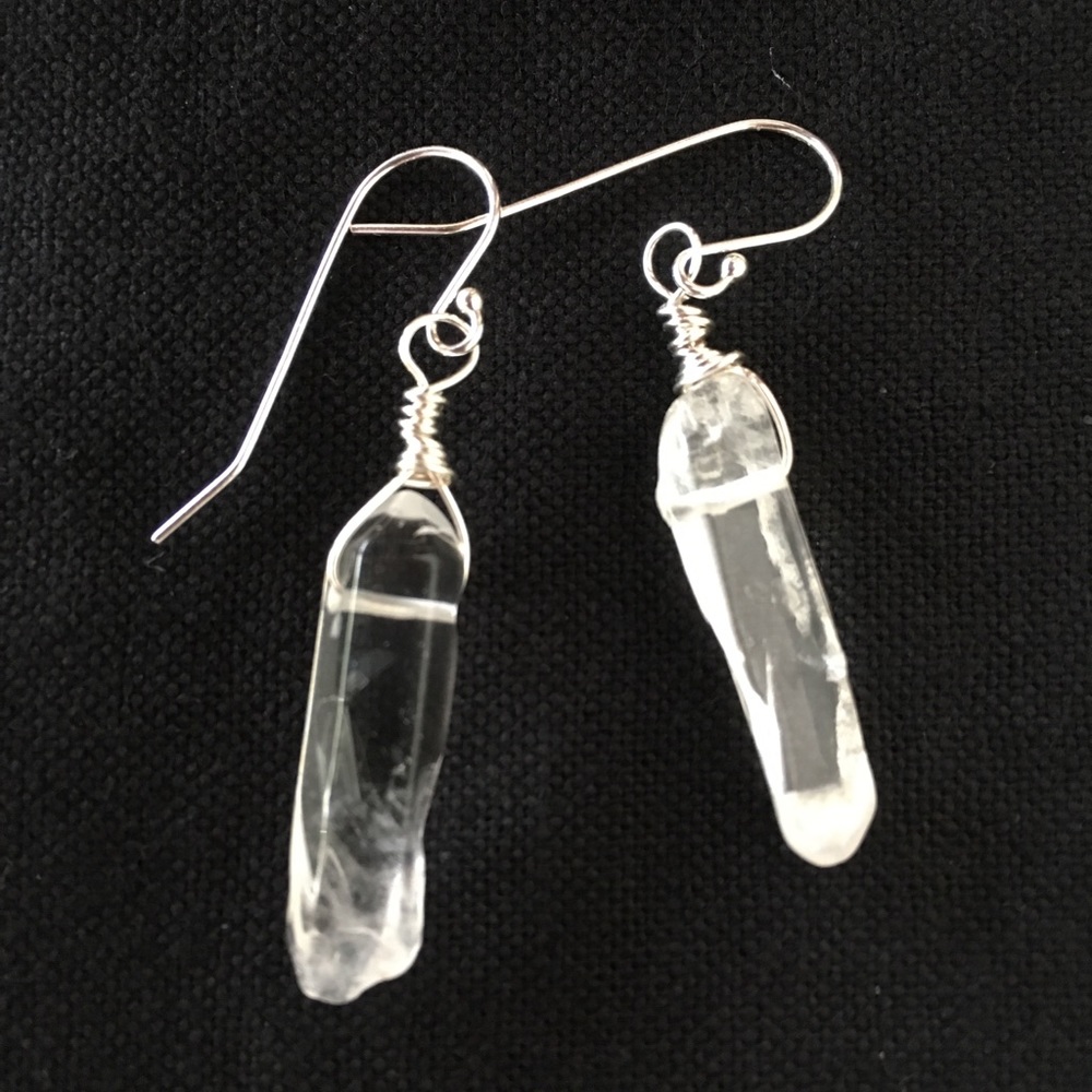✨Quartz Crystal Dangle Earrings